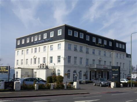 hallmark hotel purley.